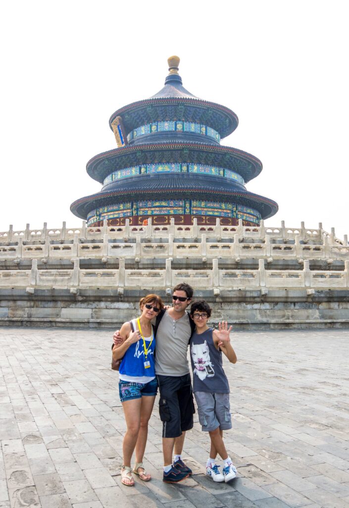 La familia viajera en el Templo del Cielo, Beijing